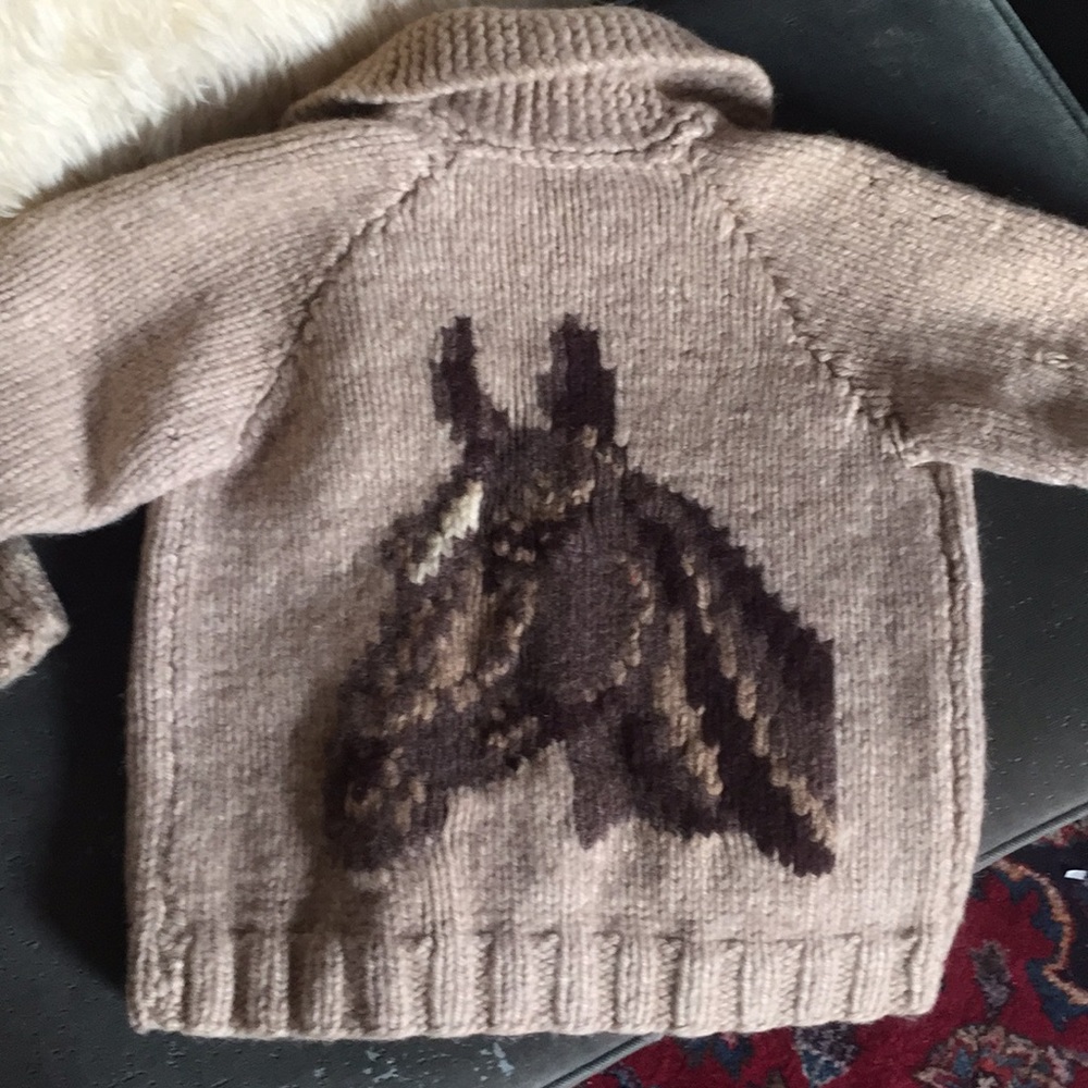 Beautiful Vintage Handmade sweater- horse head